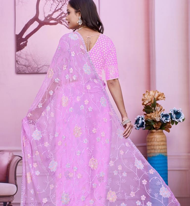 Chiffon Saree – Lightweight, Elegant & Effortlessly Stylish